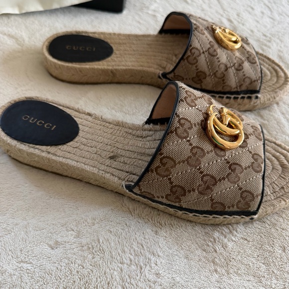 Gucci Brown GG Espadrille Sandal with Gold Double G - Picture 5 of 7